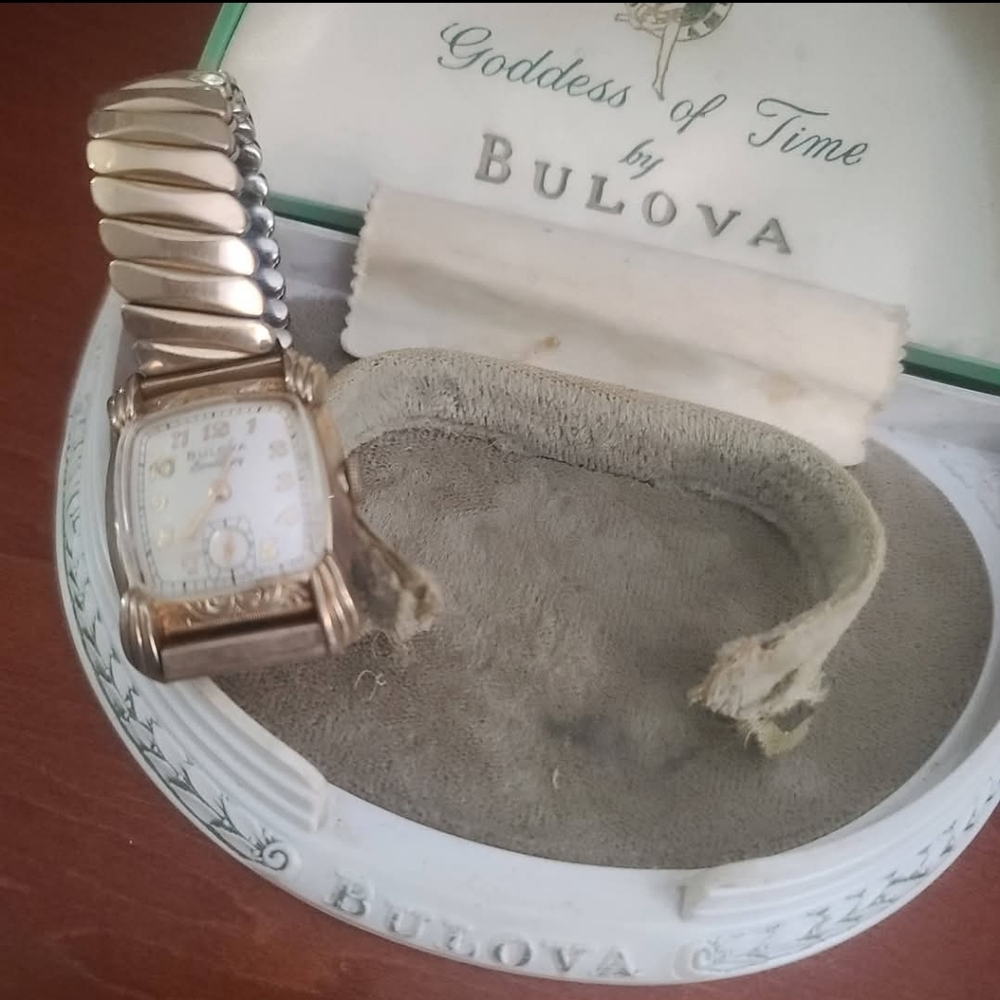 50's Vintage Bulova  Women's Watch Case Box Goddess of Time Art Deco Elegant - Picture 7 of 7